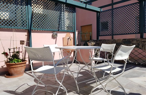 Cinque Terre Apartment | Wind Rose House - By the BEACH with AC & Parking