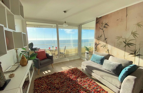 Renaca Apartment | Wonderful 2-bedroom Apartment in Reñaca with Ocean View, Pools and Grill