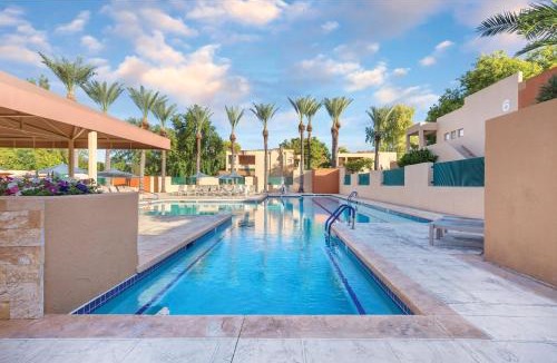 Paradise Valley Village House | Wyndham Orange Tree Resort 1BR Apartment