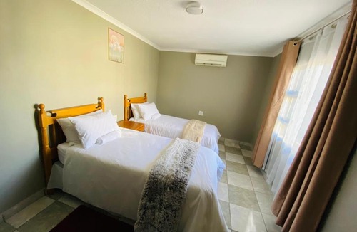 Richards Bay House | Xaba Guest Lodge