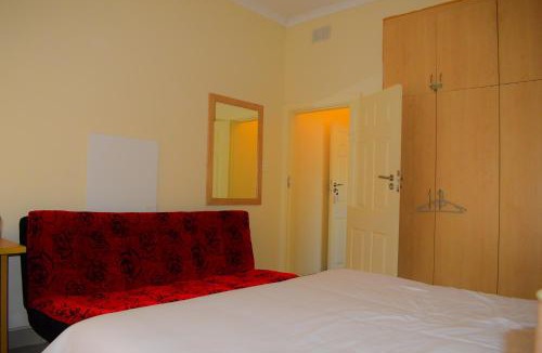 Ladysmith Bed & Breakfast | Yaseens B&B
