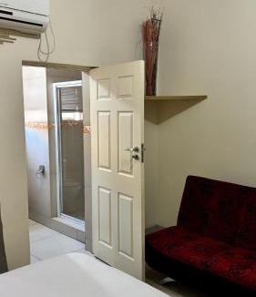 Ladysmith Bed & Breakfast | Yaseens B&B