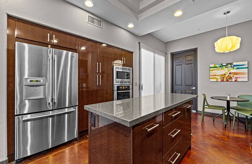 Talon Retreat House | Your Luxury Grayhawk Getaway In Gated Avian Community
