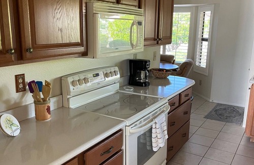Sun City West House | Your Private 19th Hole With Golf Cart Included In Rental