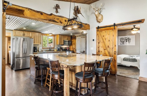 Williamson Apartment | Zebra Ranch | 150-Guest Venue & Lodging Experience, Prescott | Mtn Vu Farm