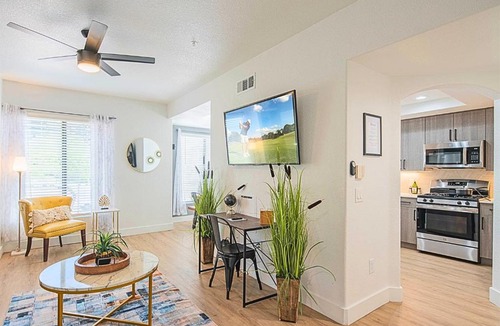 Kierland Apartment | Zen Oasis & Resort Suite Remodeled 2-KingParking