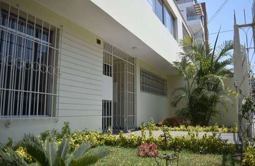 San Borja Bed & Breakfast | Zenhouse Cozy Room & breakfast
