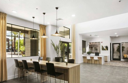 Glendale Sports and Entertainment District House | Zone Westgate Stylish 2BR Condo w Pool Ideal for Family Getaway