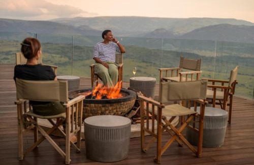 Ulundi Cabin | Zulu Rock Lodge - Babanango Game Reserve