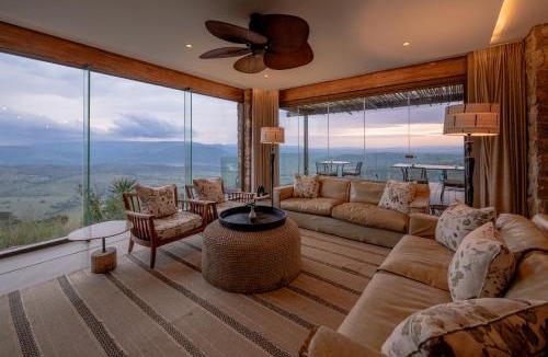 Ulundi Cabin | Zulu Rock Lodge - Babanango Game Reserve