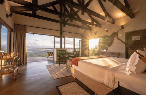 Ulundi Cabin | Zulu Rock Lodge - Babanango Game Reserve