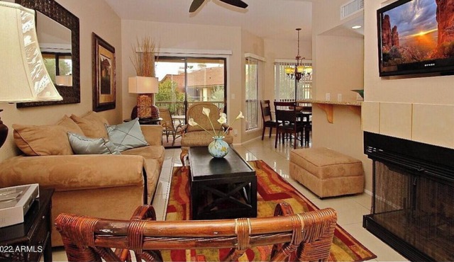 1 BD 1 BA Scottsdale Ranch Condo