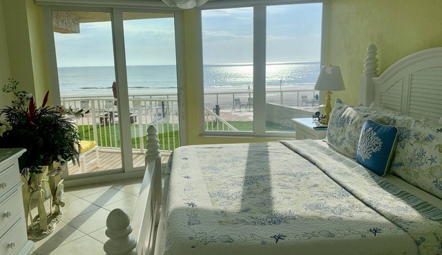#101 First Floor, Direct Ocean Front, 3 King Beds, 3 Full Baths, Laundry #20 dog