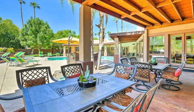 2 Mi to Old Town: 'The Grand Palms Estate' w/Pool