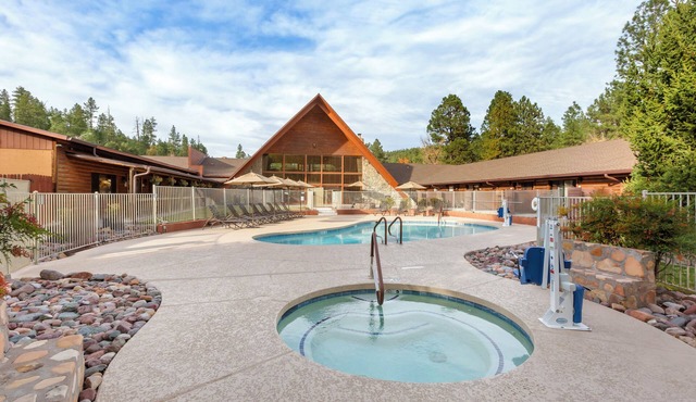 2 Units | Ultimate Outdoor Group Getaway! Pool, Tennis Court, Near Hiking