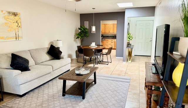 2bedroom 2bathroom townhouse in Catalina foothills Tucson AZ