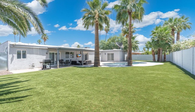 4BD| Mid Terms Welcome | 31+ Day Stays