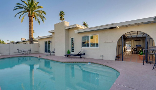 5 Mi to Camelback Ranch: Pet-Friendly Home w/Pool