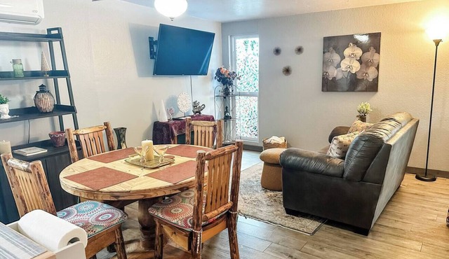 5 Mins to NW Med Cntr/Studio/Duplex/1 BD 1 BA