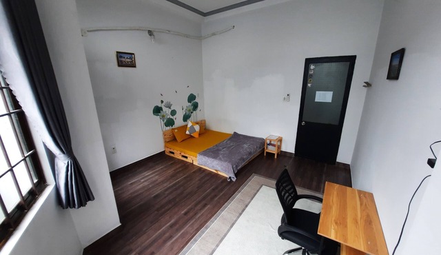5 Minutes to the Center! Family-sized City House With Full Equipment