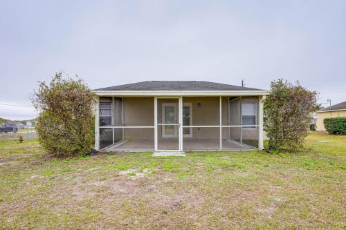 8 Mi to Legoland: Winter Haven Home w/Lanai!