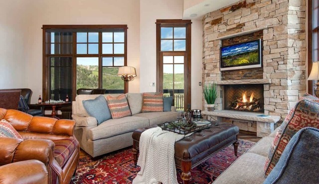 Abode at Arrowleaf Overlook, ski-in/ski-out, hot tub, Deer Valley