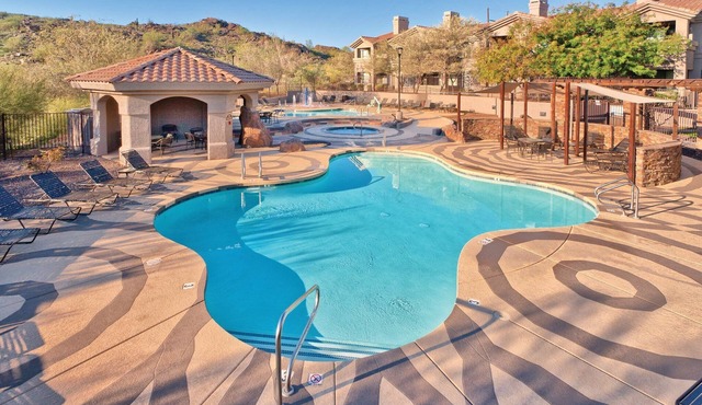 Absolutely gorgeous resort & condos !