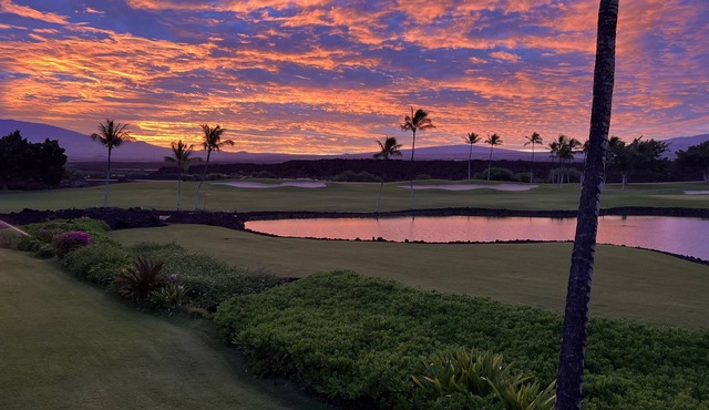 Access to Mauna Lani Spa/Tennis/Pickleball/Gym/Lap Pool included with booking
