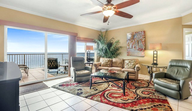 Admiral Quarters 2BR 2.5BA, SUPER NICE, 1521sf, Aug availability