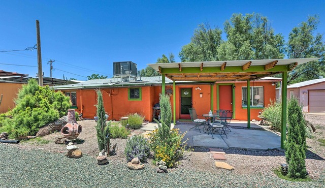 Adobe-Style Tumacacori Home w/Trail Access!