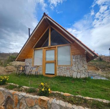 Alpine Lake Lodge Hotel