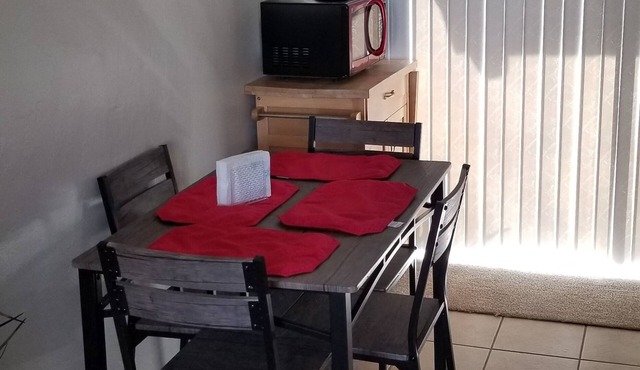 Amazing 1 Bedroom Condo Totally Ready to Move-In, Impeccably Maintained