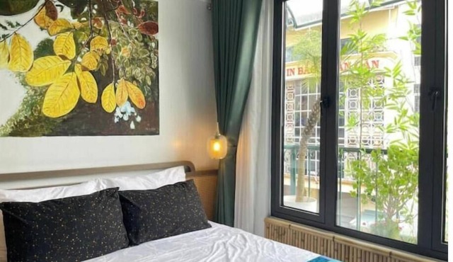 Amazing-View, Natural-Light, 3'toSword-Lake, NETFLIX, 2 Beds, 1 Toilet-2 Showers