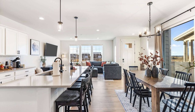 Antler's Peak | Bridger Views & Close to Airport