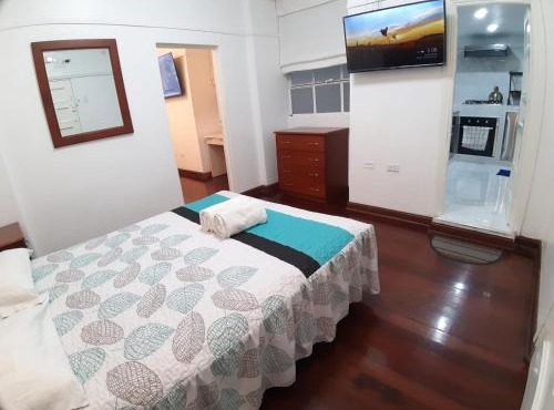 APARTAMENTO LINDO - A 2 Cuadras de la Plaza de Armas y del Palacio de Gobierno