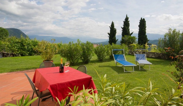 Apartment 'Aurora' with Mountain View, Private Terrace and Wi-Fi