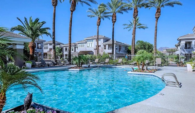 Aug Special|Kierland|Pets|Pool|HotTub|Greenside 9 ~ Pet Friendly ~ Golf Retreat