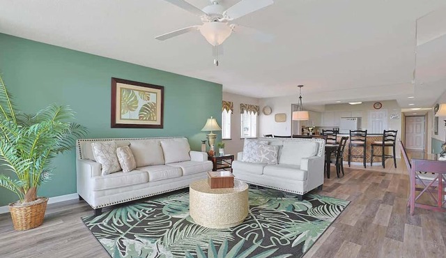 Barefoot Towers l Pools l ICW l Sleeps 10