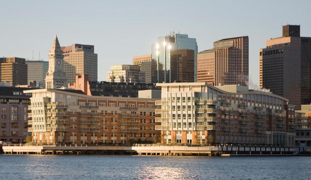 Battery Wharf Hotel, Boston Waterfront