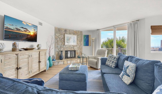 ✨Beach Front Corner Unit-Community Pool-3BR Starboard Village 412✨