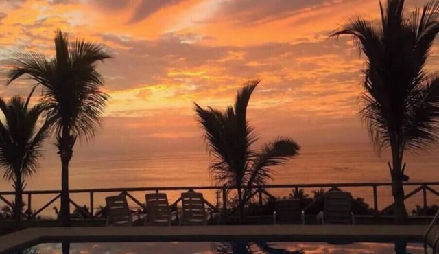 Beach House in Vichayito - Mancora with Stunning Ocean Views