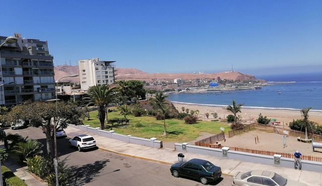 Beautiful mini apartment facing the sea 10 minutes from the best beaches of Lima