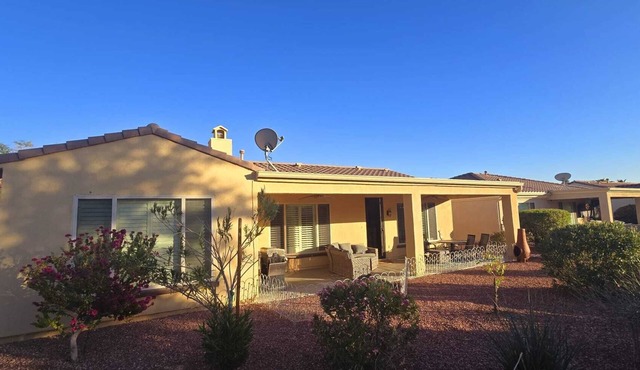 Beautiful two bedroom Corte Bella home bring your small dog!