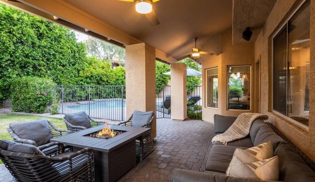 Best area in Scottsdale! Perfect for large groups!