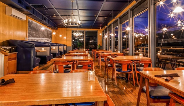 Best Western Plus Rivershore Hotel