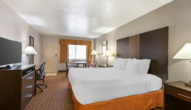Best Western Sawmill Inn
