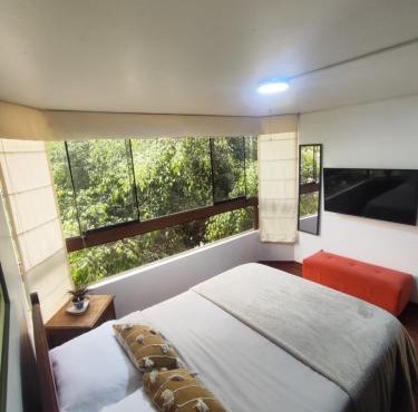 Céntrica habitación con vistas Larcomar