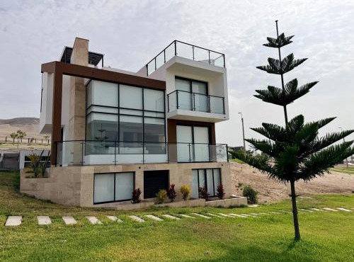 Casa de Playa de Estreno