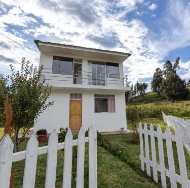 Casa Hermana Luna