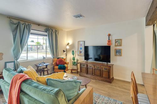Centrally Located Tucson Home w/Fenced-In Yard!